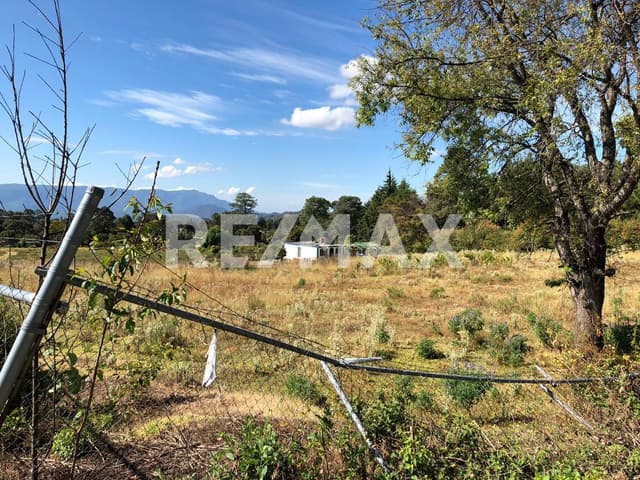 TERRENO PLANO EN VENTA USO DE SUELO MIXTO VALLE DE BRAVO CTV240207-MN