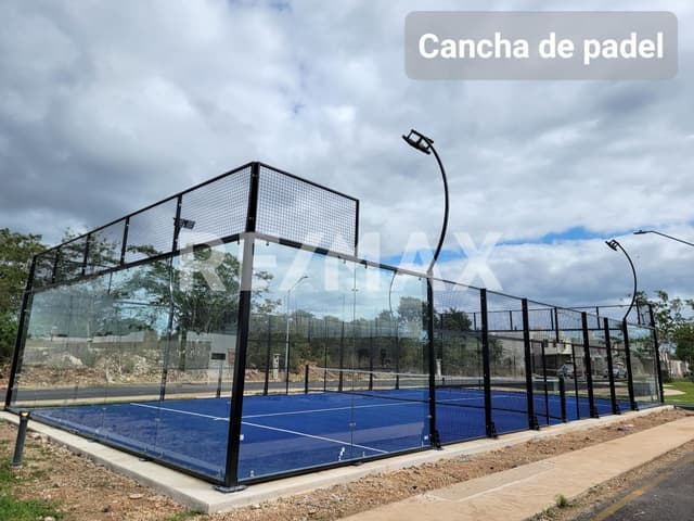 CASA en VENTA en Privada NADIRA, Conkal, Yucatán.