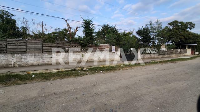 TERRENO EN VENTA - COL. ALTAMIRA SECTOR IV, ALTAMIRA