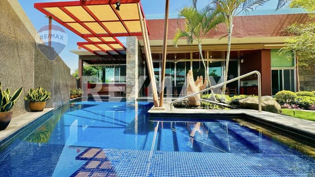 Venta de casa en el Fracc. Parque, Sumiya, Jiutepec, Morelos...Clave 4732