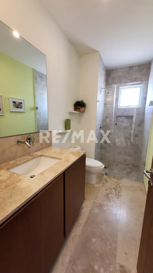 DEPARTAMENTO AMUEBLADO EN RENTA EN TORRE CARRARA, LOMAS DE ANGELOPOLIS