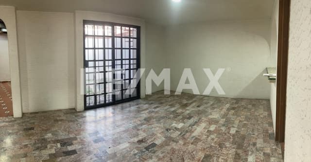 CASA EN VENTA BOULEVRES