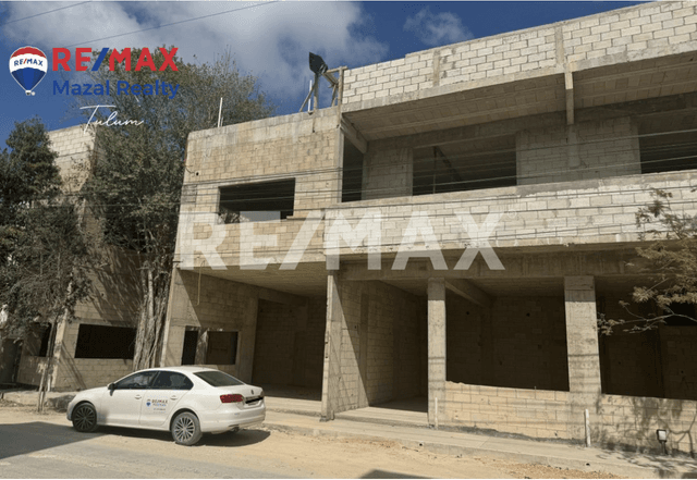 Venta de edificio comercial en la Veleta 