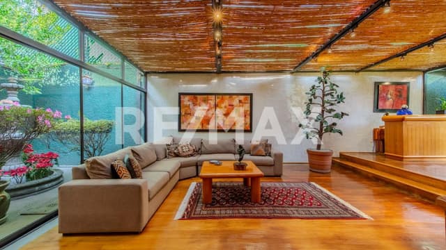 Casa en venta en Villa de las Palmas