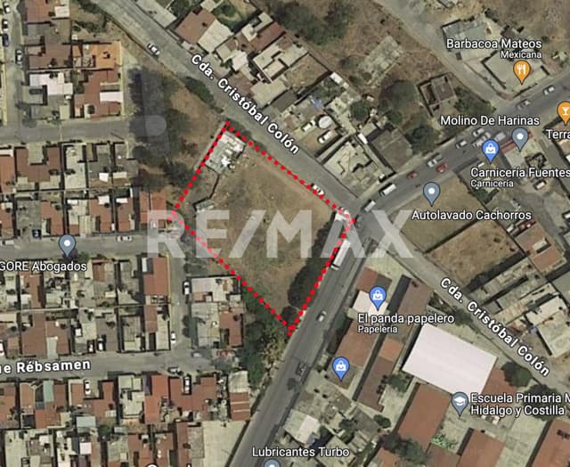 Venta Terreno plano en esquina habitacional y comercial