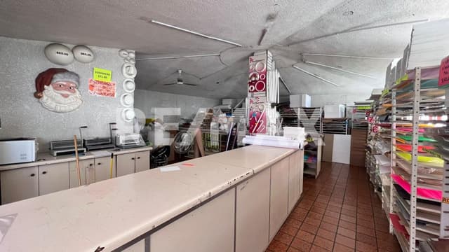 EDIFICIO con USO DE SUELO MIXTO EN VENTA EN CUMBRES 3ER SECTOR 