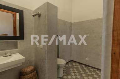 property image preview0