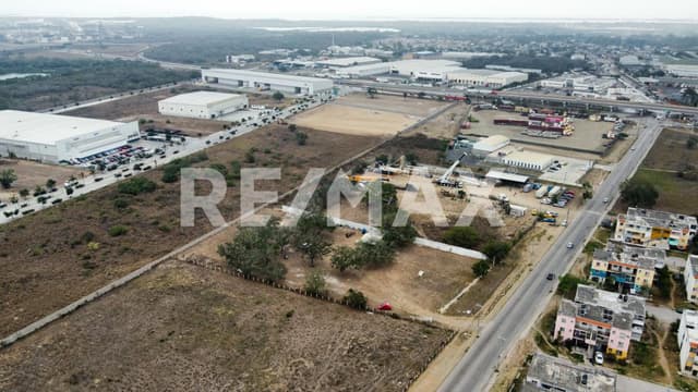 Terreno en Venta, Fraccionamiento Comercial Fimex, Altamira