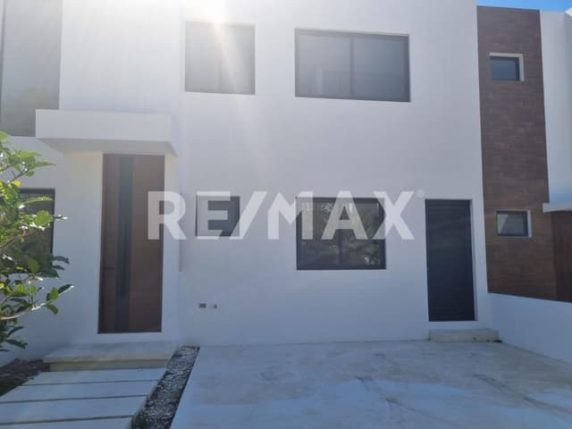 Casa en venta en Privada Altozano Mérida Yucatán