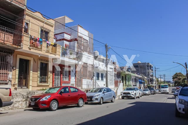 RENTA - DUPLEX - PLANTA BAJA  