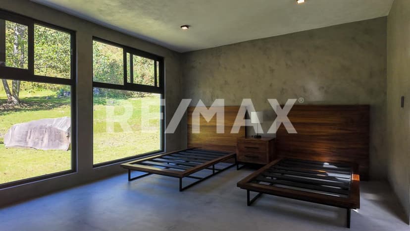 Gallery preview 2
