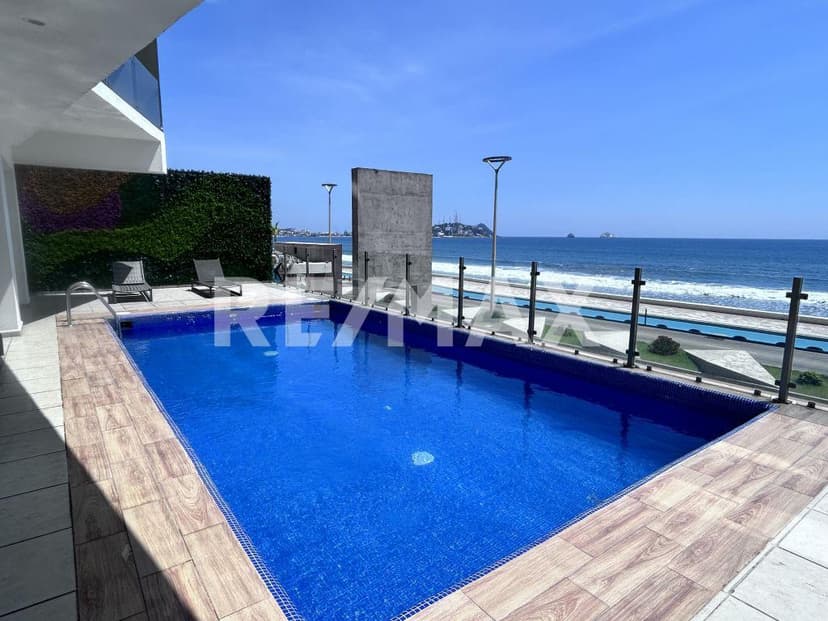 CONDOMINIO EN VENTA EN PORTICO
