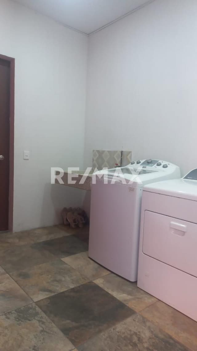 MMA    Casa en Venta Condado de Sayavedra, Atizapán de Zaragoza