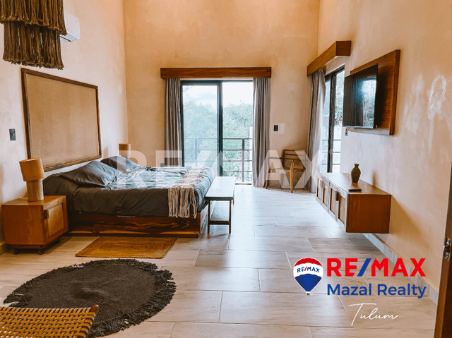 4 CASAS EN VENTA CON TERRENO EXCEDENTE 