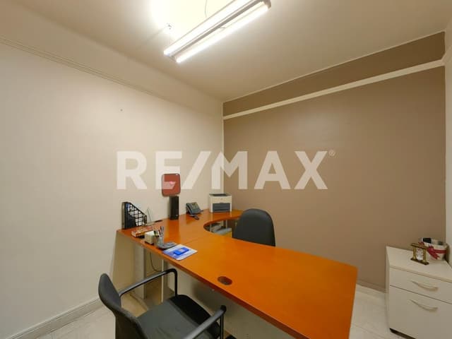 CASA 281m2 / 5R / 4B