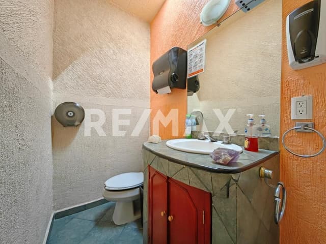 CASA 281m2 / 5R / 4B