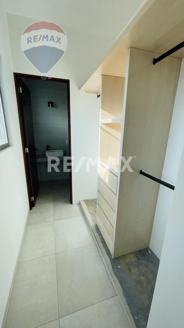 Venta de casa en Lomas de la Selva, Cuernavaca, Morelos...Clave 4829