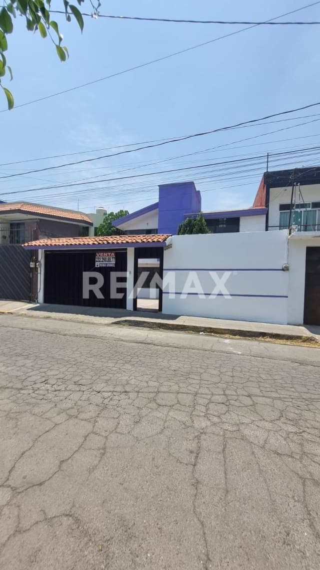 CASA EN VENTA CERCANA A CIUDAD UNIVERSITARIA