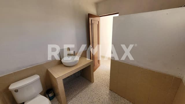 CASA EN VENTA ZONA SUR