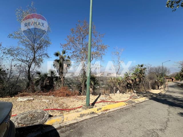 Venta de terreno en Club de Golf San Gaspar, Jiutepec, Morelos...Clave 4838