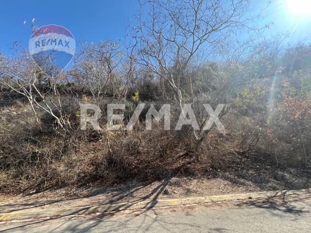 Venta de terreno en Club de Golf San Gaspar, Jiutepec, Morelos...Clave 4838