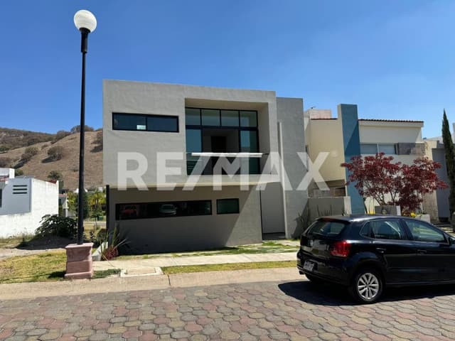 Casa en condominio en Venta Bosques de Santa Anita