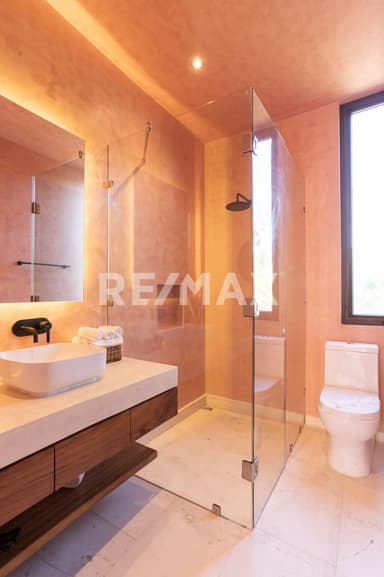 property image preview0