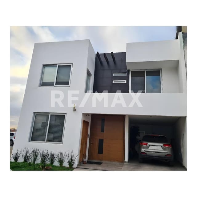 CASA EN VENTA EN PARQUE VENETO, LOMAS DE ANGELÓPOLIS