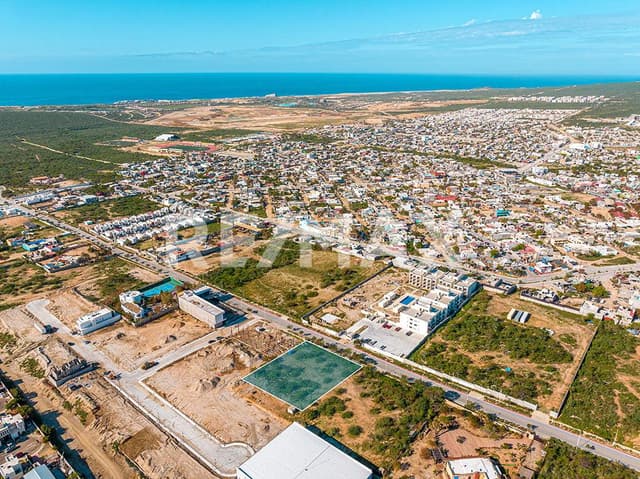 HUGE LAND FOR SALE JACARANDAS, CABO SAN LUCAS NEAR QUIVIRA - ENORME TERRENO EN VENTA JACARANDAS, CABO SAN LUCAS CERCA DE QUIVIRA