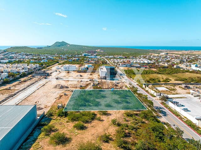 HUGE LAND FOR SALE JACARANDAS, CABO SAN LUCAS NEAR QUIVIRA - ENORME TERRENO EN VENTA JACARANDAS, CABO SAN LUCAS CERCA DE QUIVIRA