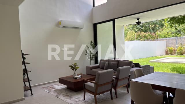 Casa en preventa en Residencial Roció Country Living.