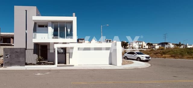 Casa con vista al mar 