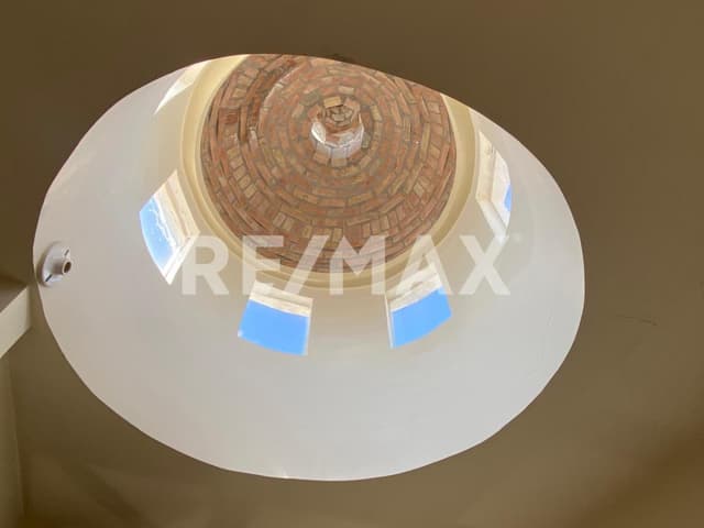 CASA EN VENTA EN FRACCIONAMIENTO CASTELLANOS 