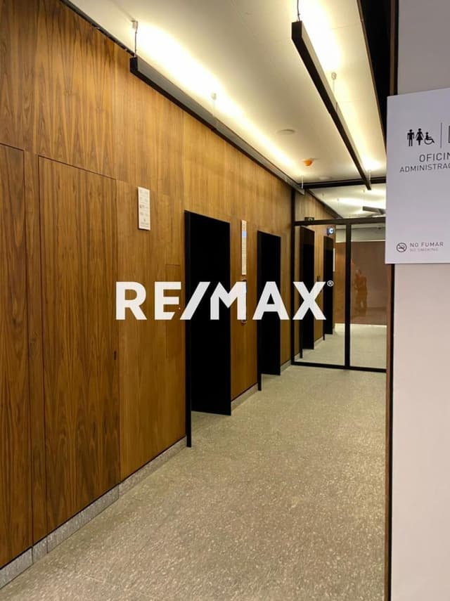 Oficina Comercial en Los Alpes, Blvd. Adolfo López Mateos 