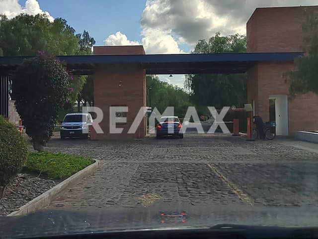 VENTA DE TERRENO  GRAN OPORTUNIDAD EN  BALVANERA POLO & COUNTRY CLUB