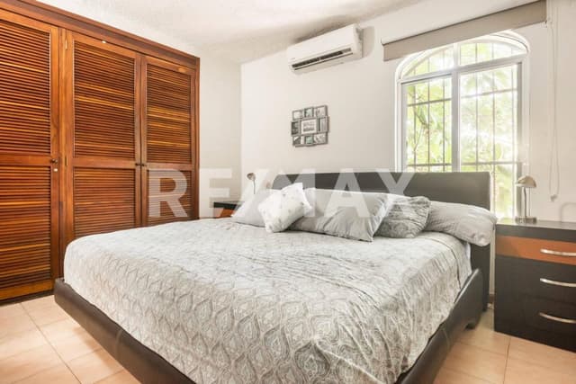 DEPARTAMENTO EN VENTA BONAMPAK AMUEBLADO