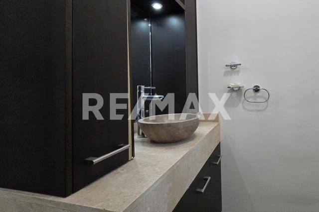 CASA EN VENTA LAS TROJES 