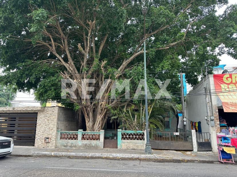 Terreno en Venta en Otomi