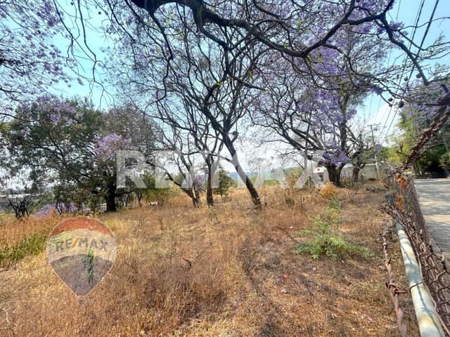 Terreno en Santa María Ahuacatitlán, Cuernavaca, Morelos...Clave 4886