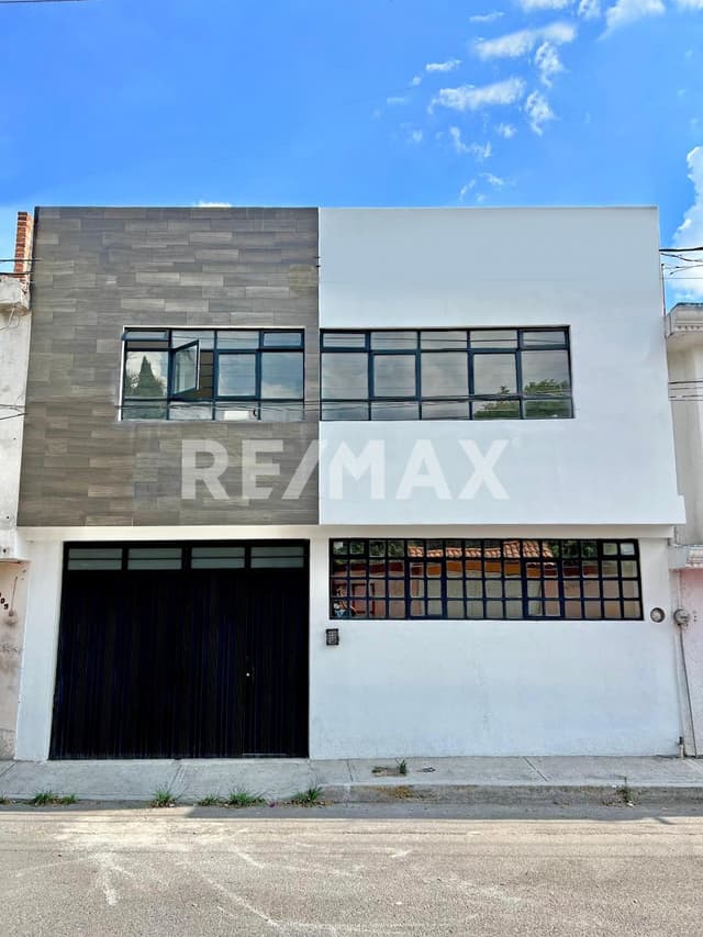 Venta de casa en Colonia Loma Linda 