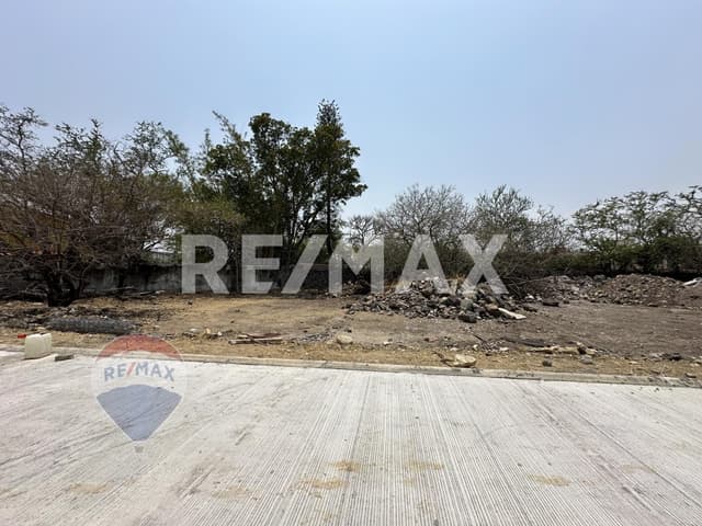 Venta de lotes residenciales en Jiutepec, Morelos...Clave 4903