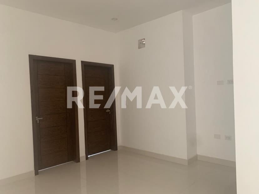 CASA EN VENTA EN ALTOZANO NUEVA LAGUNA 