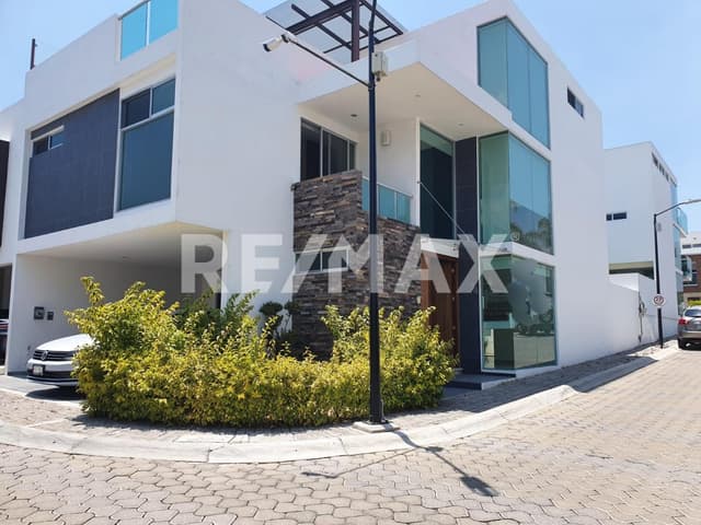 Casa en Venta en Cluster Sao Paulo, Lomas de Angelópolis