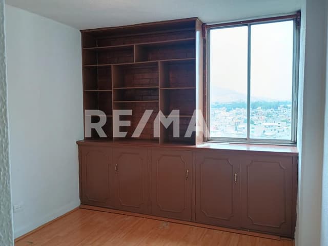 Departamento en VENTA en U. Maravillas
