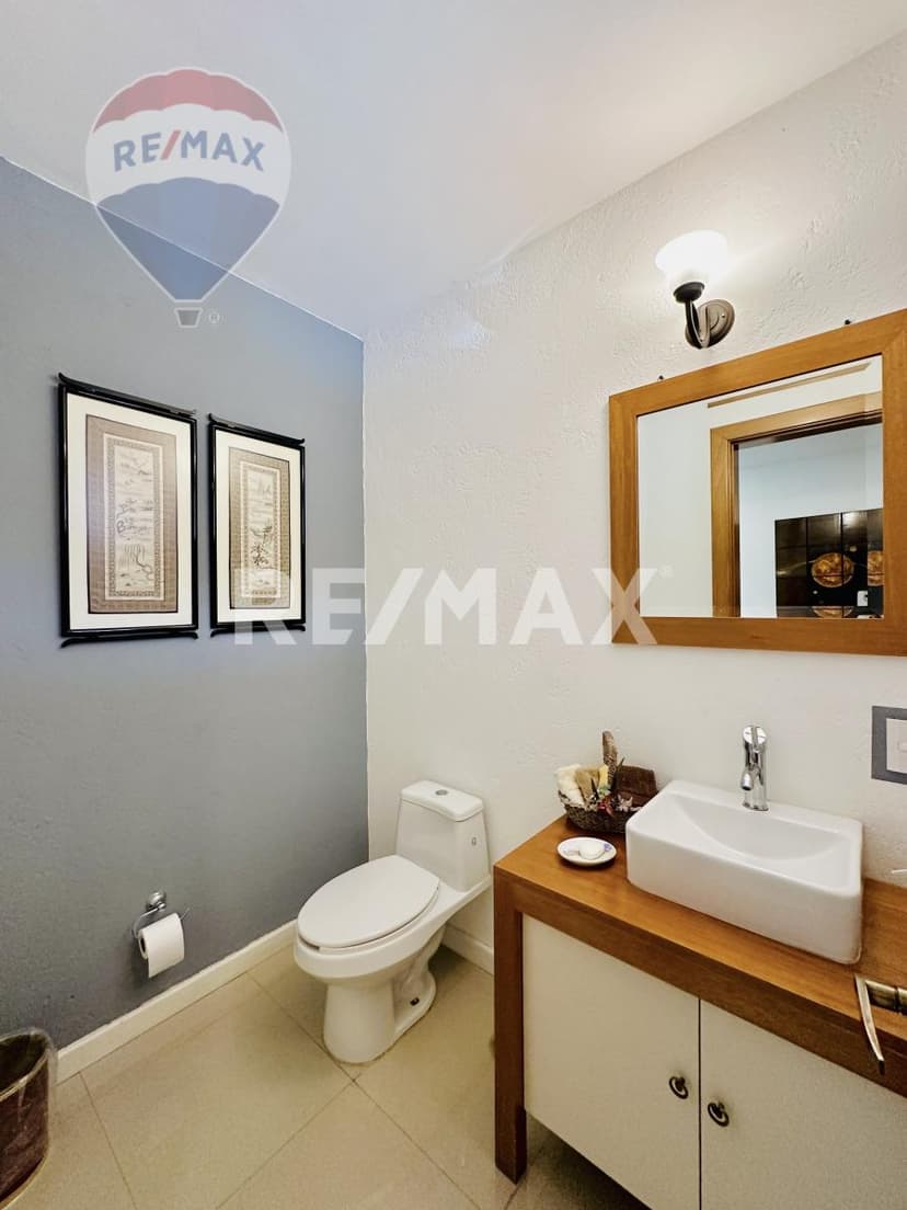 Venta de casa en Condominio Lomas de Ahuatlán, Cuernavaca, Morelos...Clave 4909