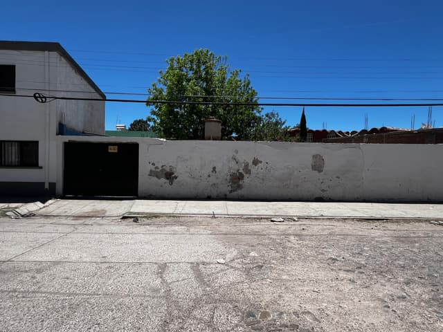 Marcada vocación COMERCIAL ¡ Frente al Santuario de Guadalupe