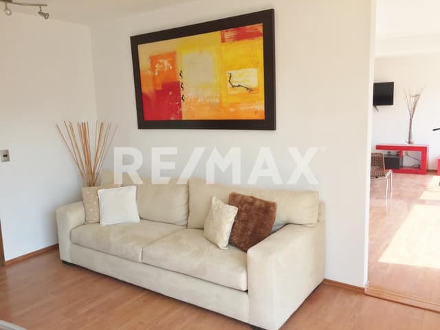 VENTA CASA EN INTERLOMAS