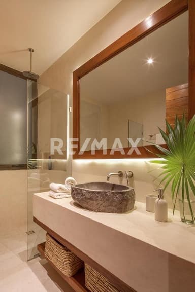 property image preview0