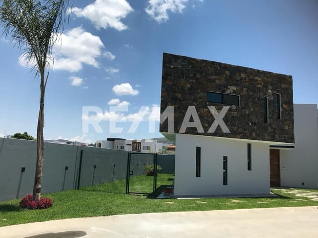 CASA EN CONDOMINIO LOS SUEÑOS ZAPOPAN