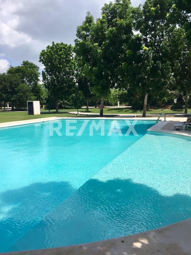 Venta de terreno en Privada la La Rejoyada Komchen Mérida, Yuc